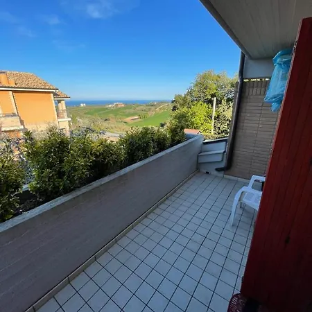 לינה וארוחת בוקר Villa Gialla פורטו רקנאטי