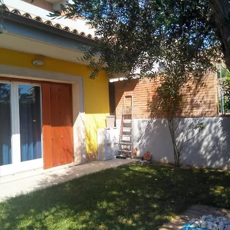 Villa Gialla فندق مبيت وإفطار *